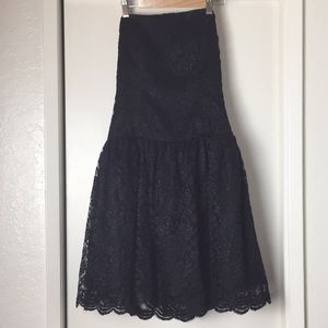 Adorable lace prom/cocktail dress